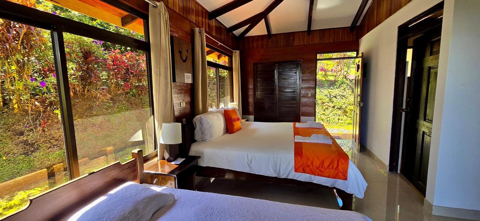 Lodge Heliconias Rainforest *